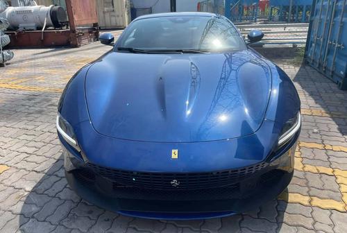 Soi chi tiết Ferrari Roma đầu tiên tại Việt Nam