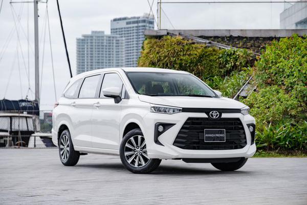 Đặt lên bàn cân Toyota Avanza Premio vừa ra mắt và Suzuki Ertiga