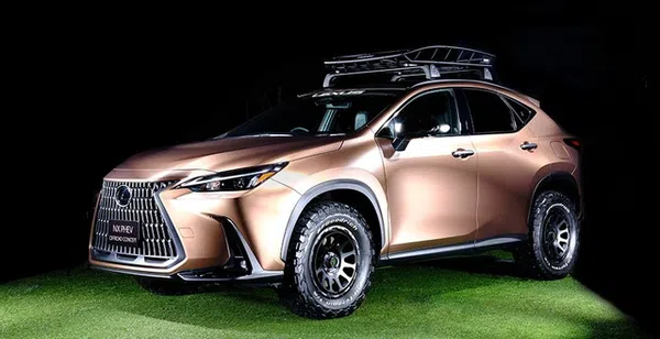 Lexus NX PHEV Off-Road ra mắt đầy cá tính