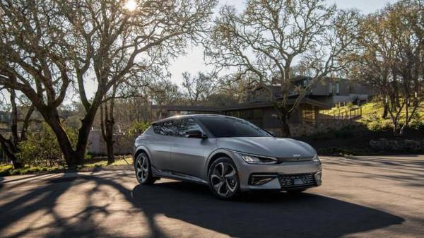 Kia EV6 2022 công bố giá bán tại Mỹ, chờ ngày ra mắt tại Việt Nam