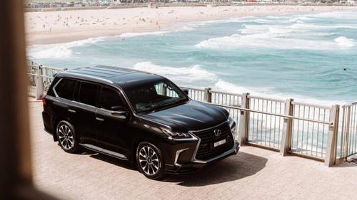 Lexus LX 570 S 2021 ra mắt tại Australia sẽ có giá bán từ 3 tỷ đồng