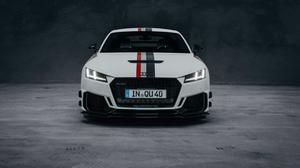 Audi TT RS 40 năm ra mắt Quattro với vẻ ngoài cổ điển, thẻ giá khủng