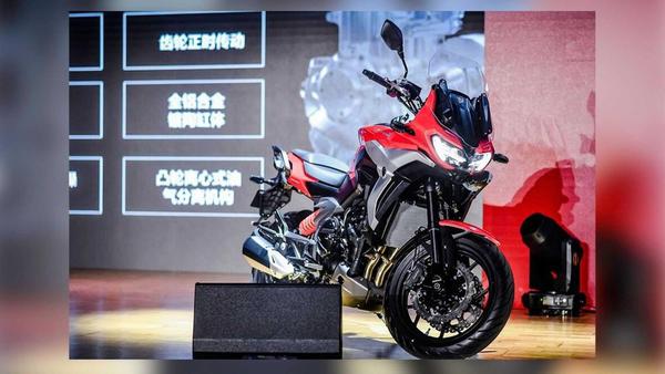 Mẫu xe Zongshen Cyclone RX6 2021 vừa ra mắt tại triển lãm xe Thượng Hải 2021