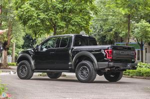 Ford F-150 Raptor SuperCab thứ 2 xuất hiện tại Việt Nam gây tò mò
