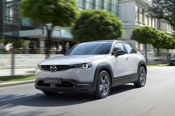 Mazda ra mắt mẫu xe điện đầu tiên MX-30, có phạm vi di chuyển 160km