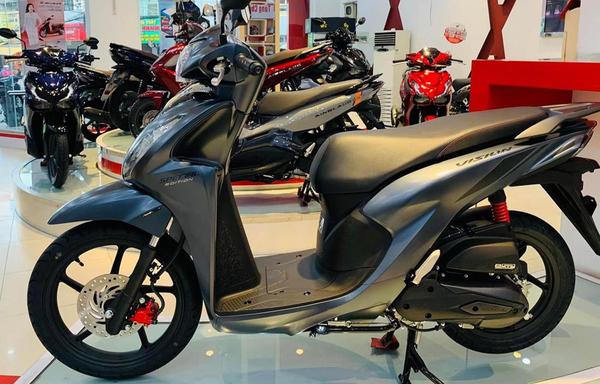 Xe máy giảm giá tiền triệu do sức mua yếu, SH Mode giảm 10 triệu