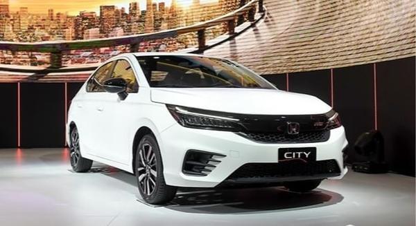 Honda City giảm giá mạnh về gần 500 triệu đồng