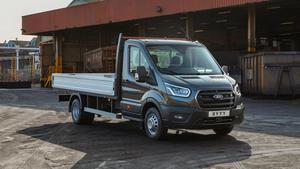 Ford Transit tải trọng nặng 5 tấn mới lộ diện