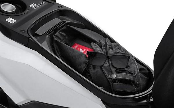 Honda Vario 160 ra mắt tại Thái Lan, trang bị phanh ABS