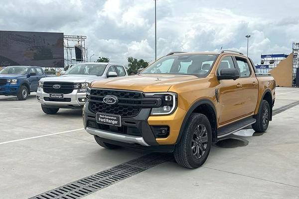 Phân khúc xe bán tải và SUV - Ford là "bá chủ" tháng 1/2023