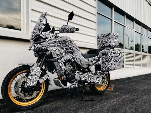 CFMoto 800MT mang thiết kế Adventure Touring hạng trung