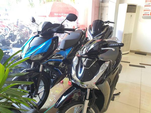 Giá bán của mẫu xe Honda SH bất ngờ tăng mạnh