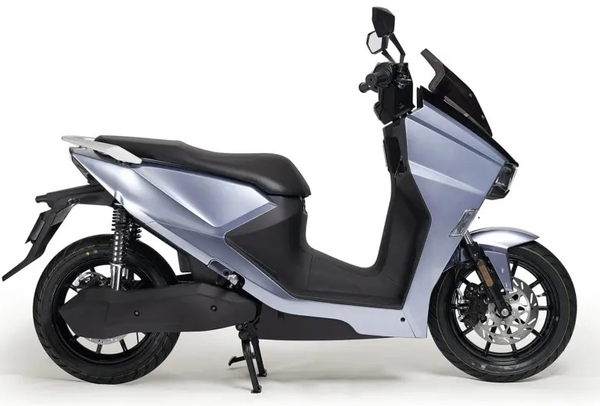 Xe máy điện Horwin SK3 2022 ra mắt, đi được 160km/lần sạc