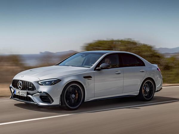 Động cơ Mercedes-AMG V8 4.0L huyền thoại trở lại trên C-Class và E-Class