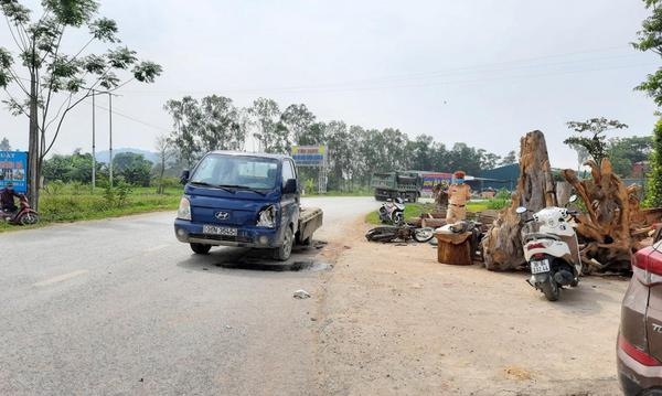 Ô tô tải mất lái, lao sang đường ngược chiều tông trúng người đàn ông lái xe máy tại Thanh Hóa