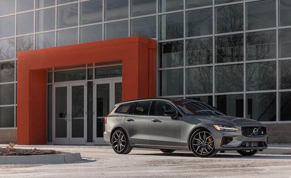 Hơn 19.000 xe Volvo bị triệu hồi do lỗi dây an toàn