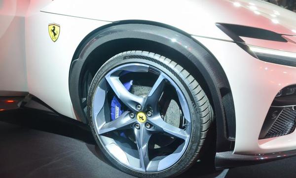 Ngắm siêu phẩm SUV Ferrari Purosangue giá 40 tỷ