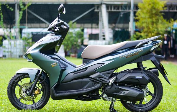 Honda Air Blade 160 được nâng cấp gì so với Air Blade 150 đời cũ ?