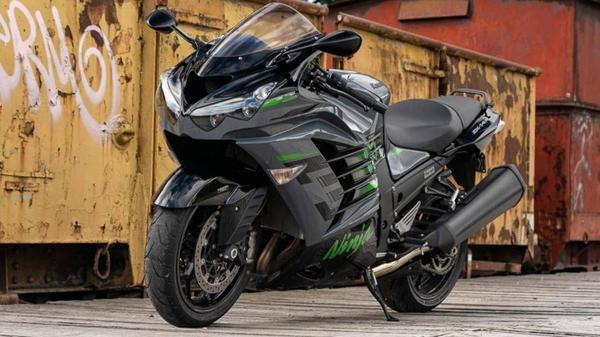 Kawasaki ZX-14R 2022 vừa được trình làng tại thị trường Bắc Mỹ