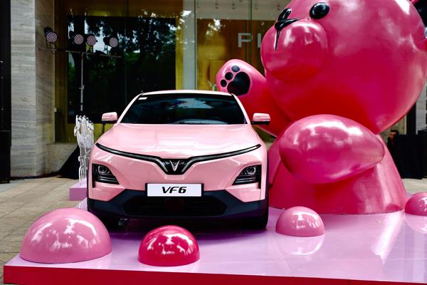 VinFast VF6 chính thức nhận cọc và cho lái thử , chi phí di chuyển chưa tới 500 đồng/km