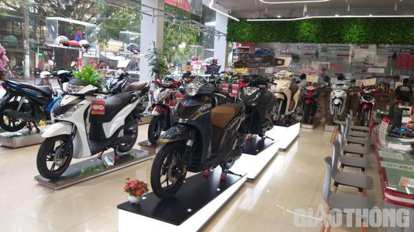 Honda SH Mode 2021 đang có giá bán từ 62,5 - 71 triệu đồng tại các đại lý