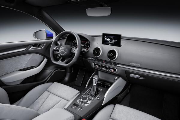 Hơn 150.000 xe Audi bị triệu hồi do hệ thống túi khí hành khách bị lỗi