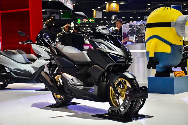 Honda ra mắt Honda Click 160 giá 47 triệu