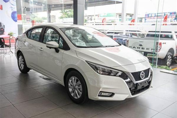 Nên chọn Toyota Vios 1.5E CVT hay Nissan Almera CVT trong tầm giá dưới 550 triệu đồng?