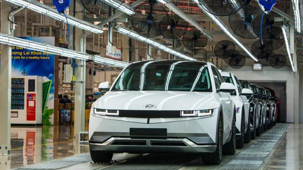 Hyundai Ioniq 5 tại Việt Nam giá từ 1,3 tỷ đồng