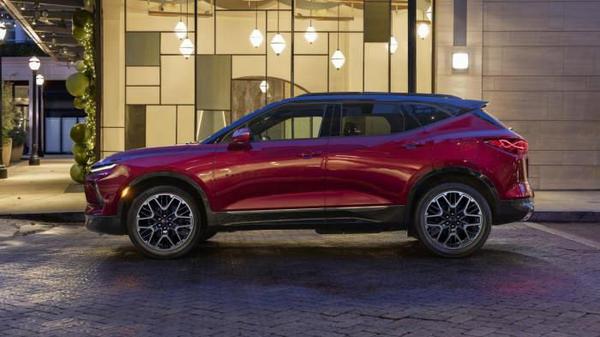 Chevrolet Blazer 2023 ra mắt với ngoại hình đổi mới, bổ sung công nghệ hiện đại