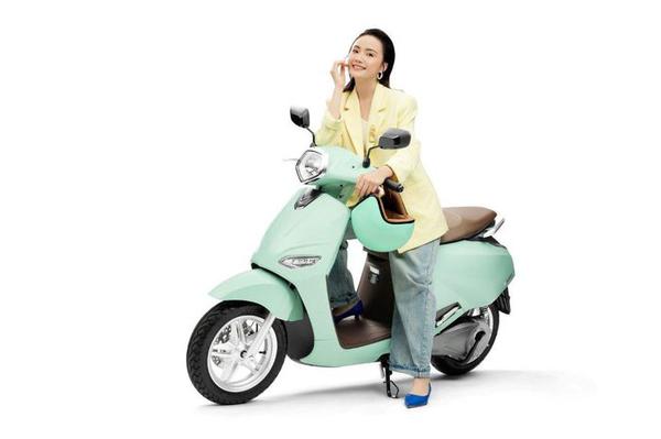 Xe máy điện VinFast Vento ra mắt, di chuyển 110 km cho một lần sạc đầy