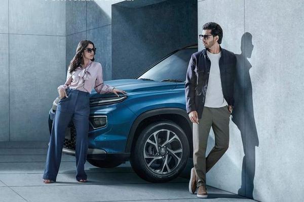 Nội thất của Toyota Urban Cruiser HyRyder 2022 lần đầu lộ diện