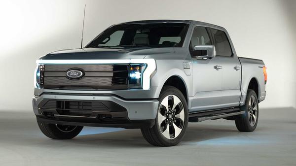 Ford chính thức ra mắt mẫu bán tải chạy hoàn toàn bằng điện F-150 Lightning