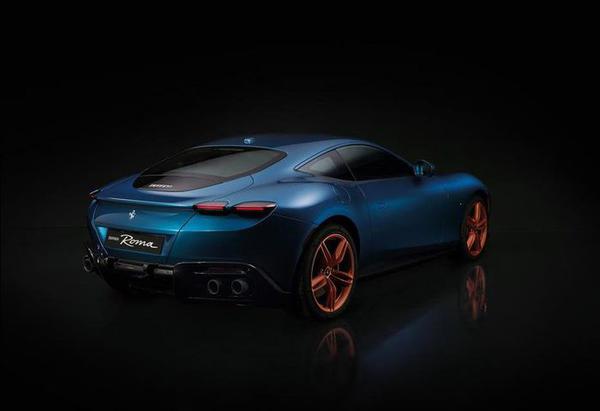 Ferrari Roma sử dụng chất liệu kimono 75 năm tuổi độc nhất thế giới