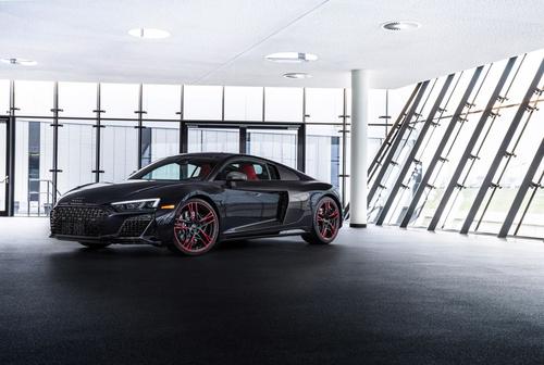 Audi R8 Panther 2021 phiên bản giới hạn chỉ 30 chiếc có bánh xe màu đỏ