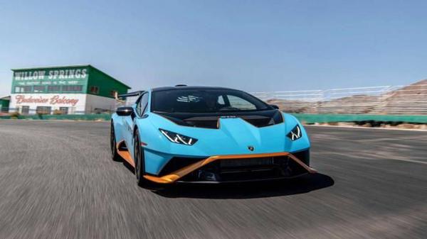 "Siêu bò" Lamborghini Huracan đời mới bị triệu hồi do lỗi kẹt cửa