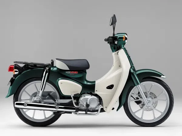 Ngắm huyền thoại Honda Super Cub 110 2024 ra mắt vào tháng 12 với sự bổ sung màu cam ánh kim