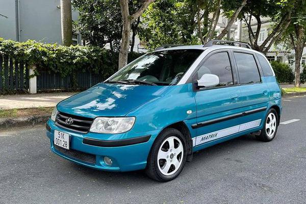 Có nên mua Hyundai Matrix 16 năm tuổi giá dưới 200 triệu tại Việt Nam ?
