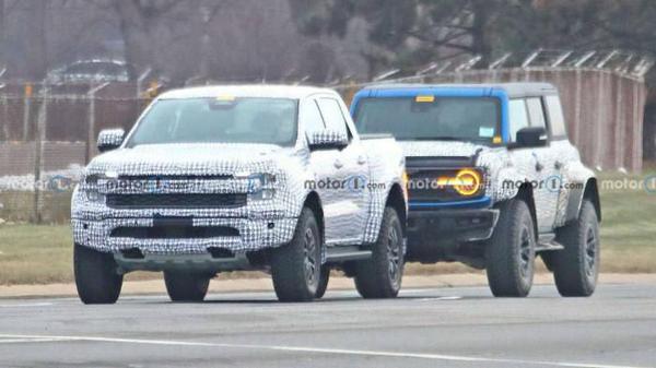 Phát hiện Ford Ranger Raptor và Bronco Raptor chạy thử nghiệm trên đường phố