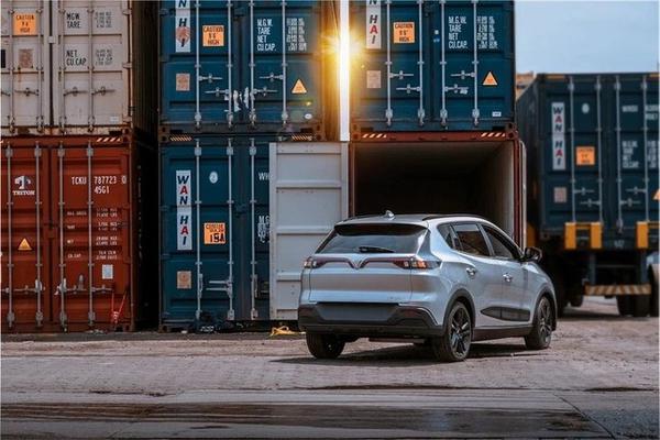 Hai mẫu xe VinFast cập bến Indonesia: Thay đổi vài chi tiết so với bản ở Việt Nam