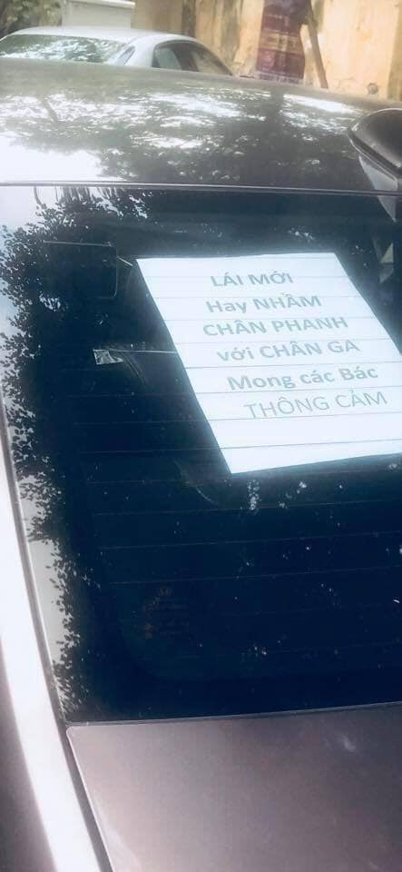 Status hài về xe trên mạng xã hội