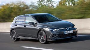 Volkswagen Golf GTD 2020 với động cơ diesel mở bán tại Anh