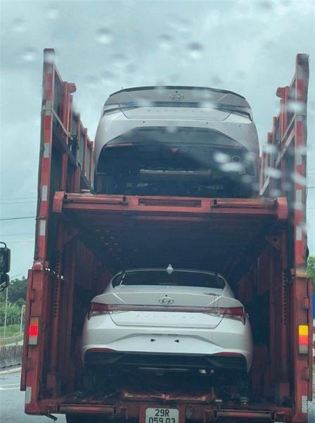 Hyundai Elantra 2023 chính thức có mặt ở các đại lý tại Việt Nam