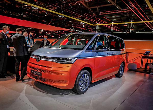 Volkswagen T7 Multivan chính thức ra mắt với 3 tùy chọn động cơ