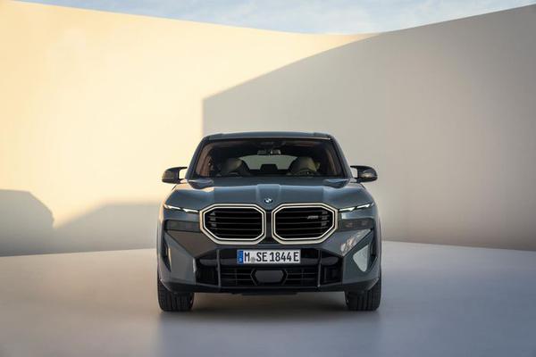 BMW XM Label Red lộ diện, "ngon" từ ngoại hình đến hiệu suất