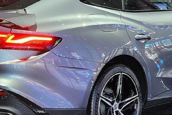 MG7 giá 480 triệu đồng sắp về Việt Nam cạnh tranh Honda Civic Toyota Camry
