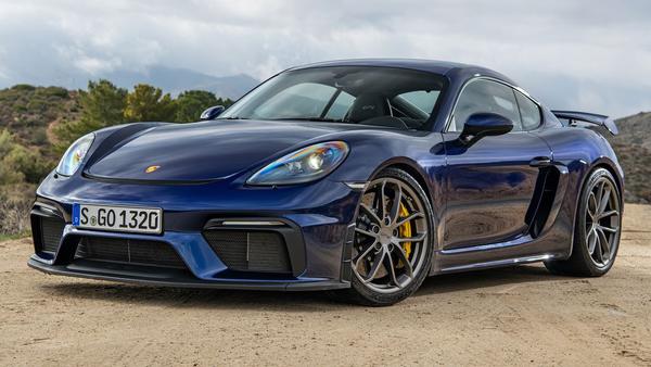 Porsche thu hồi 190 chiếc Cayman, Boxster, 718 Spyder 2021 để thay thế động cơ, khắc phục sự cố hỏa hoạn