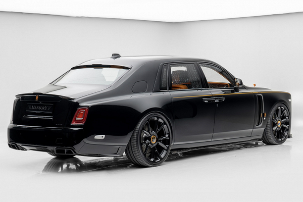 Mansory "hoá phép" Rolls-Royce Phantom VIII sang trọng hơn