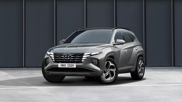 Những hãng xe trượt dài về doanh số nửa đầu năm 2022