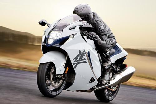 Suzuki Hayabusa 2022 sẽ có giá bán lên đến 18.599 USD